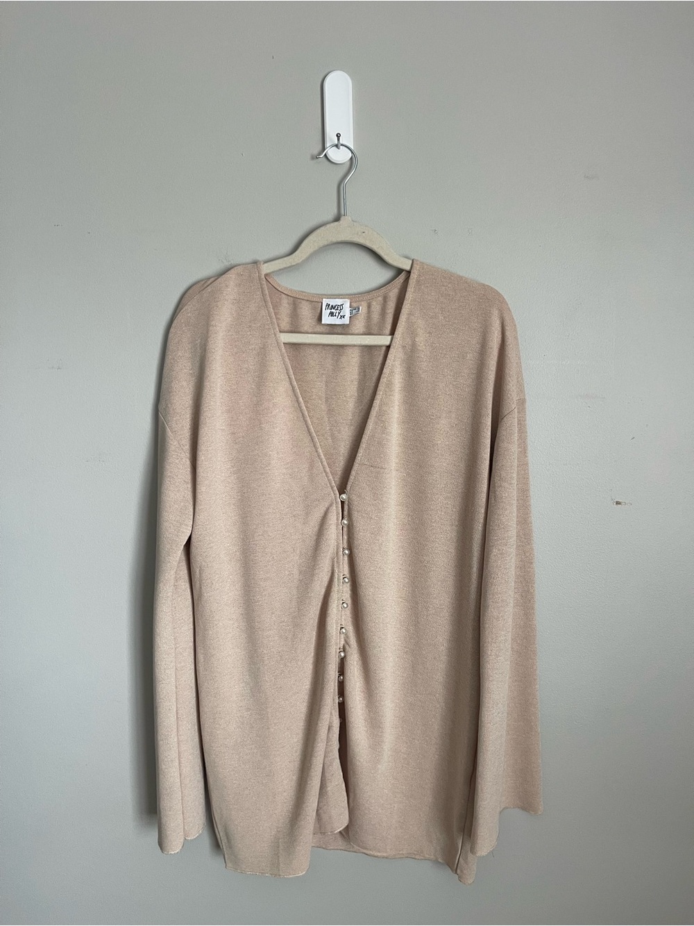PRINCESS POLLY Beige Pearl-Button V-Neck Cardigan Sz 12